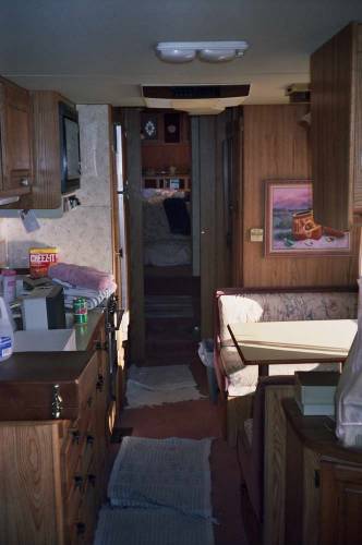 USA_1990-05-16 00-00-01_R03F19